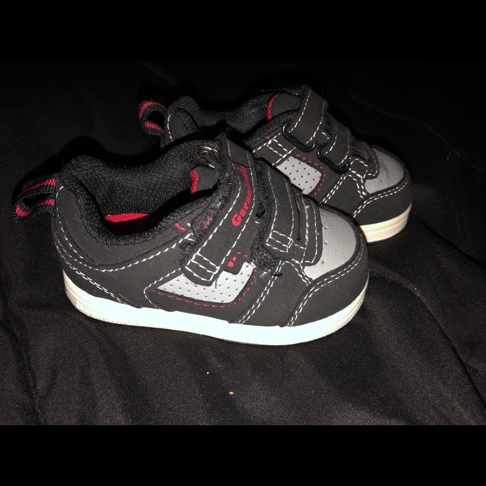 Infants shoes
